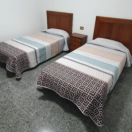 La Marina Iii Atico B 아파트 라 레스팅가