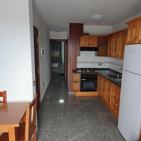아파트 La Marina Iii Atico B